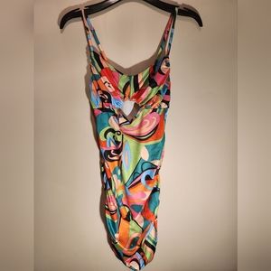 New Colorful Tropical Exotic Dress Size M w/ Free Set Of Earrings